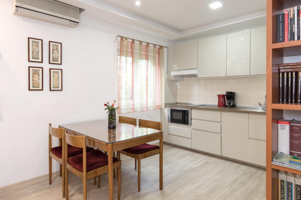 Apartments Morozin Krk Town Zewnętrze zdjęcie