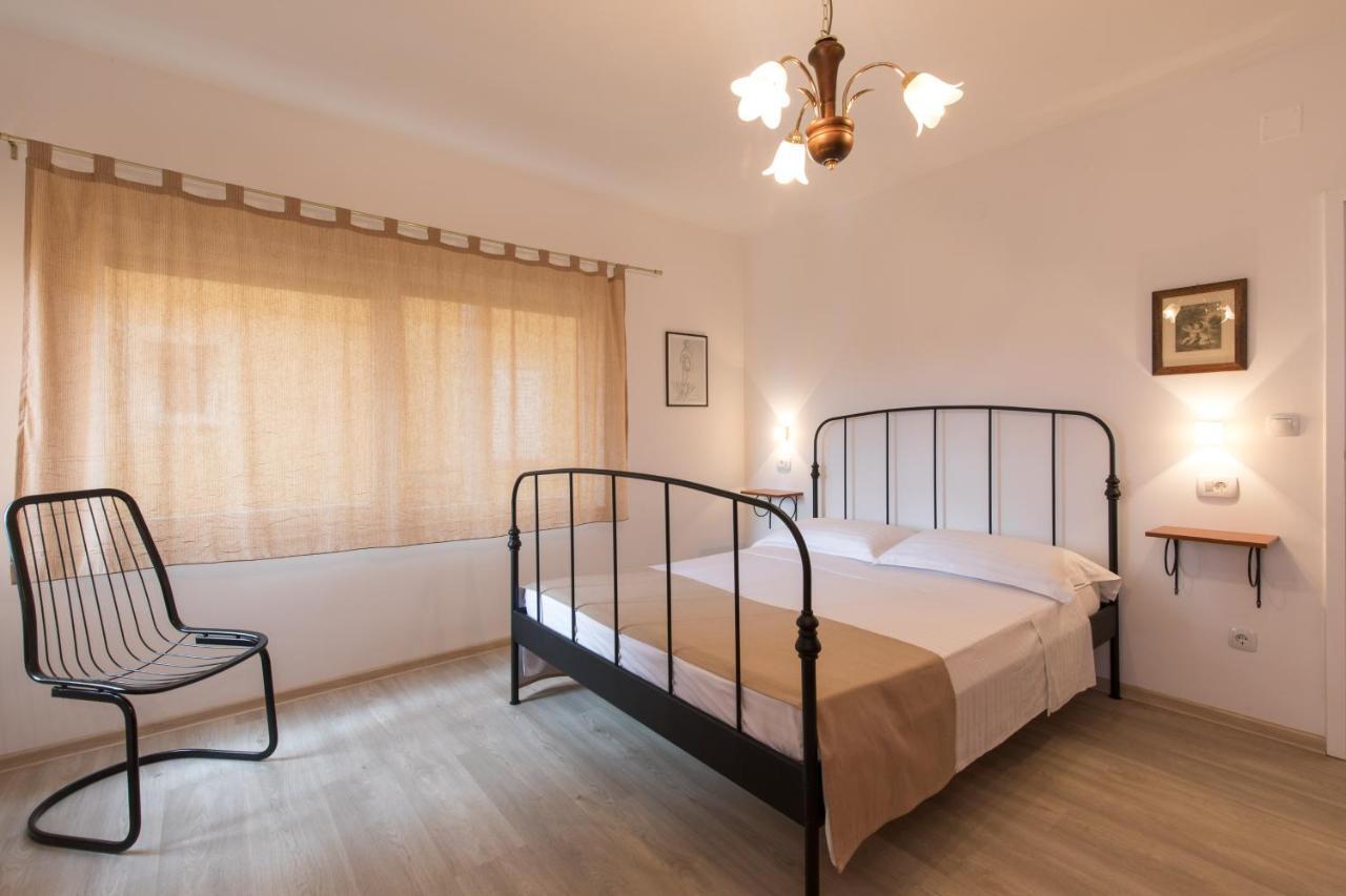 Apartments Morozin Krk Town Zewnętrze zdjęcie